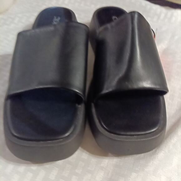 Cider Platform Slides Women's Size 41 10 Black Faux Leather Slip On Open Toe - Picture 2 of 6